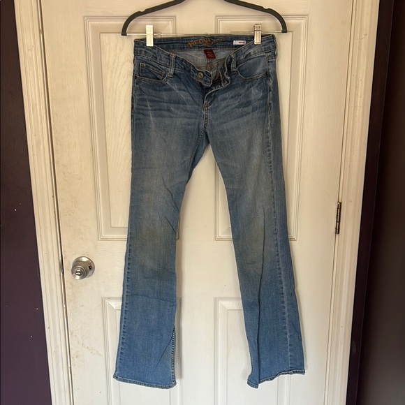 Arizona Jean Company Women's Light Blue Boot Cut Jeans - Picture 1 of 3